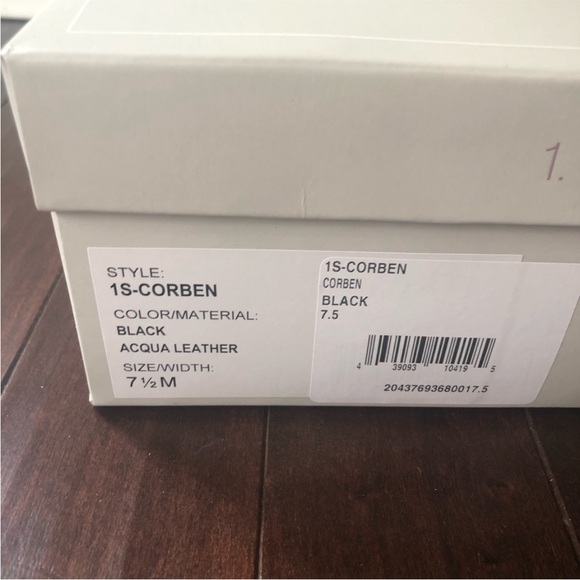 1. State Black Leather Ankle Booties size 7.5 - Picture 4 of 7